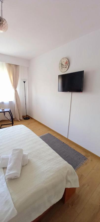 33 Coquette Apartment Бая-Маре Екстер'єр фото